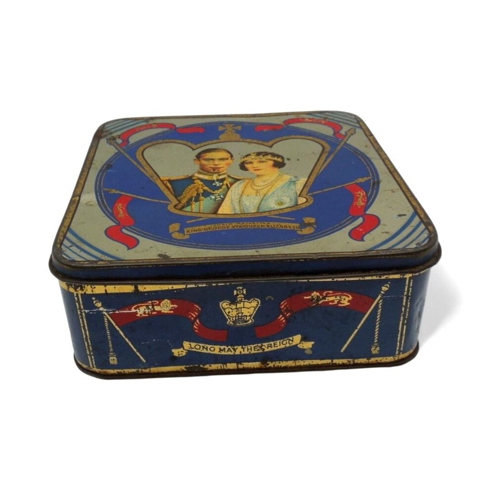 Britannia Biscuits Tin Royal Portraits & Crest Decor Vintage 6.2"